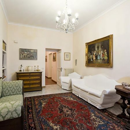 Fontana De Trevi Apartment Roma Rom bilde