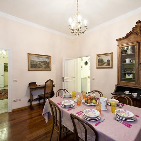 Fontana De Trevi Apartment Roma Rom bilde