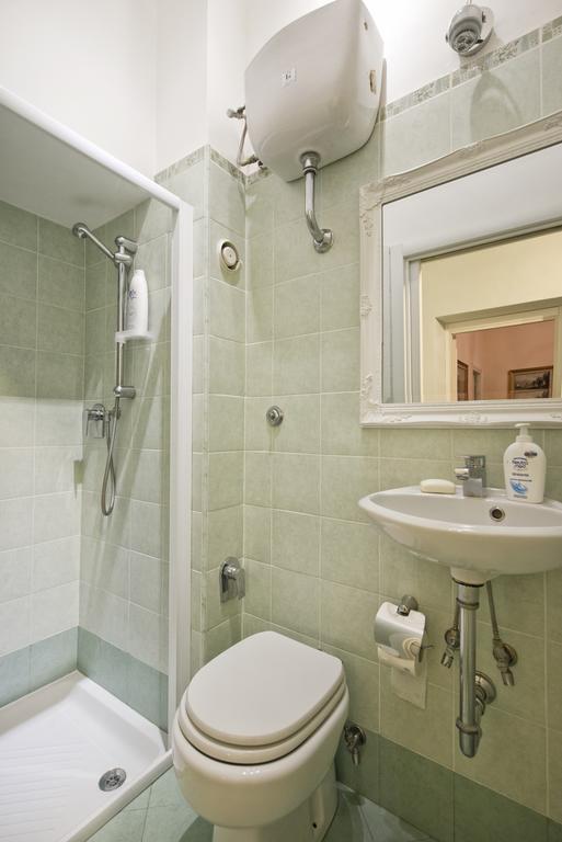 Fontana De Trevi Apartment Roma Rom bilde