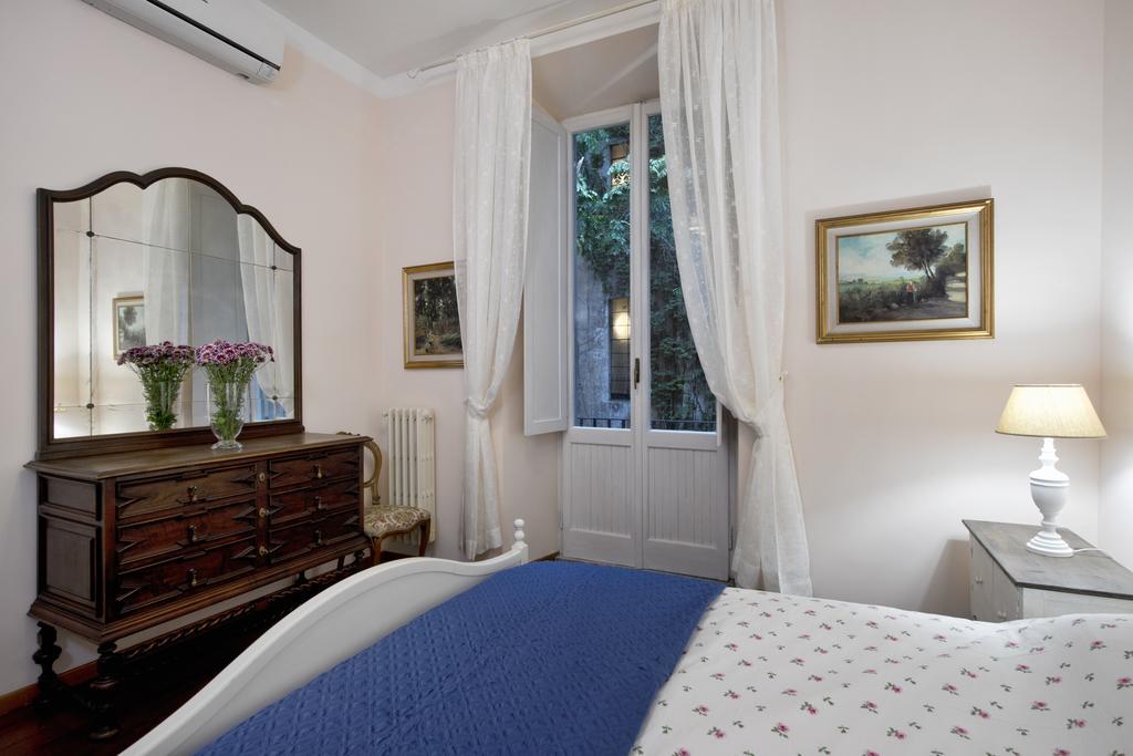 Fontana De Trevi Apartment Roma Rom bilde