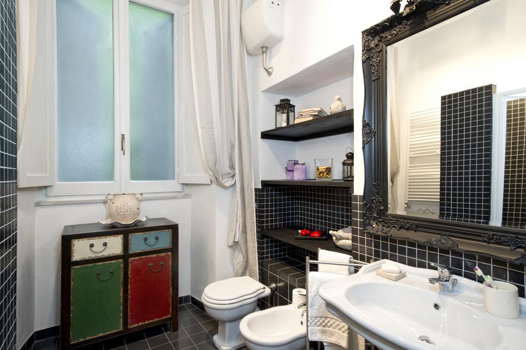 Fontana De Trevi Apartment Roma Rom bilde